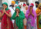 Pak gives consular access to Sarabjit; family prays